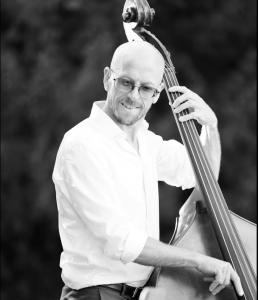 contrebassiste jazz Paris